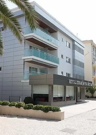 Coracao De Boutique מלון